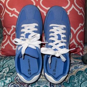 No boundaries blue casual sneakers